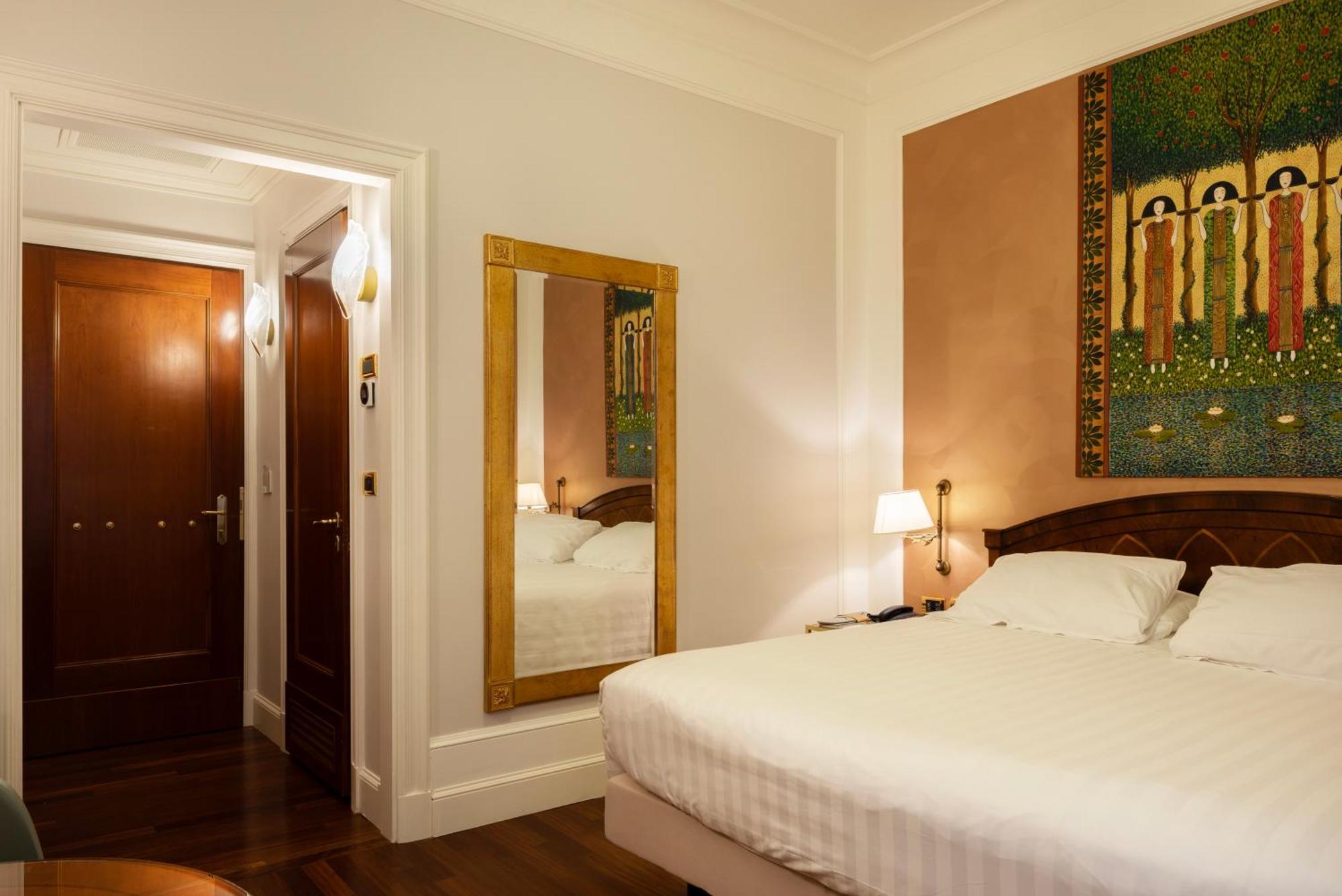 Art Hotel Orologio Болонья Экстерьер фото